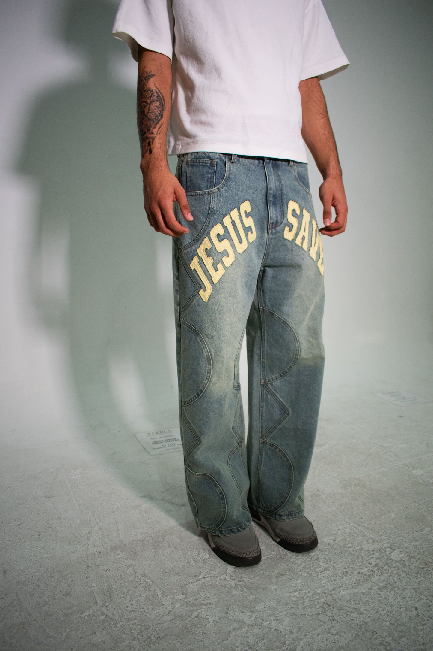 Light Wash "JS" Jeans